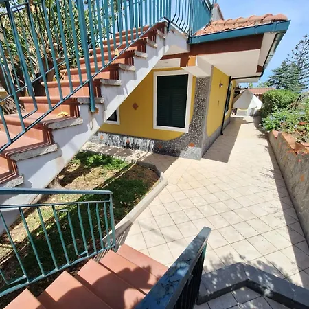 Terrazza Sul Mare 빌라 *